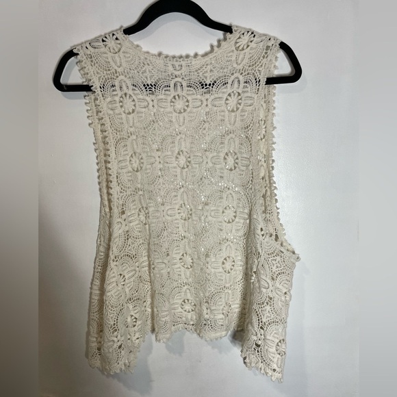 Imaginary Voyage crochet vest. - Picture 3 of 3
